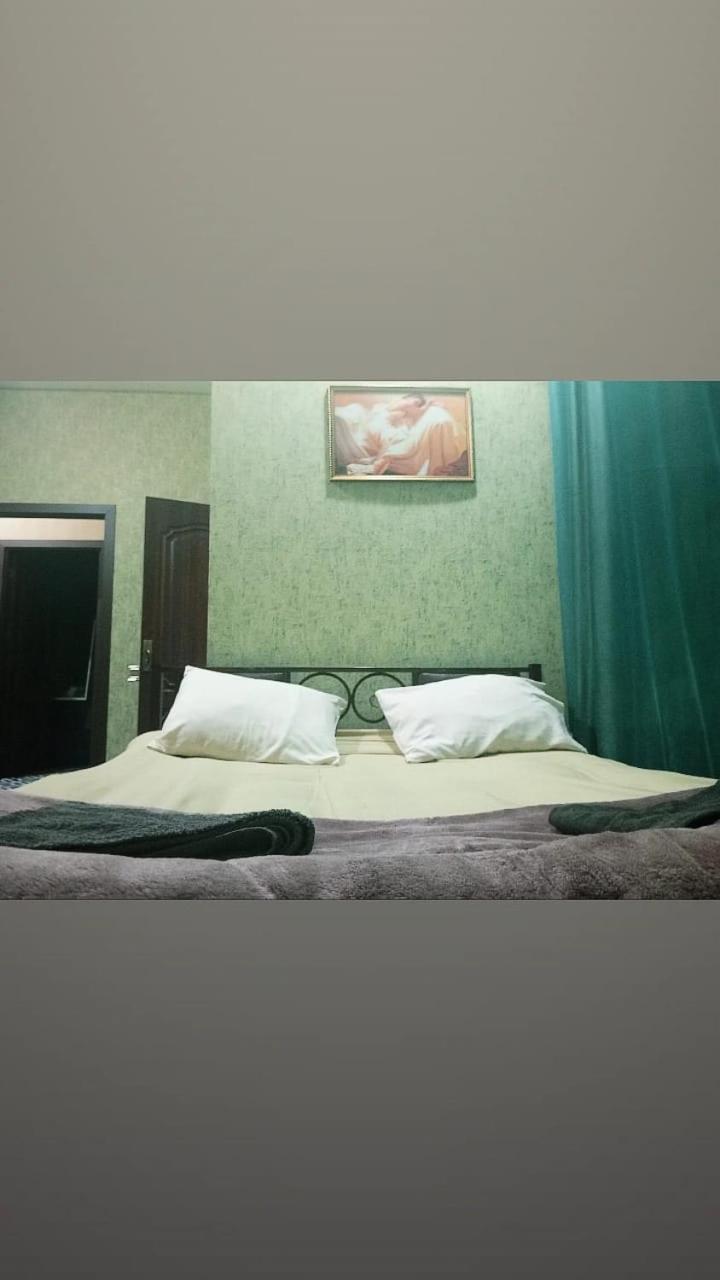 Ekm Hotel Bakoe Buitenkant foto