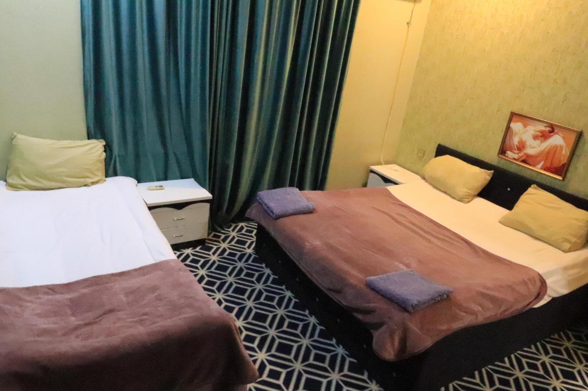 Ekm Hotel Bakoe Buitenkant foto